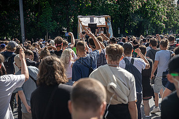 München: Demonstration für mehr Freiräume