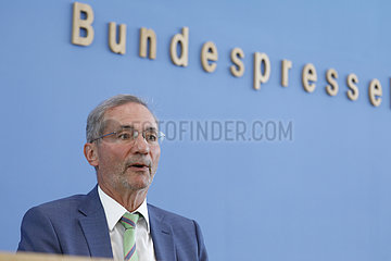 Bundespressekonferenz zum Thema: Zukunftszentrum fuer Deutsche Einheit und Europaeische Transformation