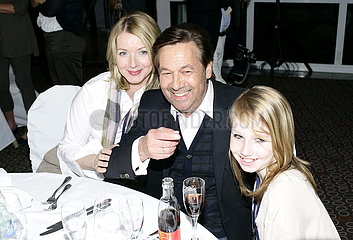 Saenger Roland Kaiser mit Ehefrau Sylvia und Tochter Anna Lena - Aftershow nach der ARD Liveshow Das Sommerfest der Rekorde