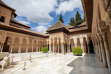 SPANIEN-GRANADA-Alhambra-Palast