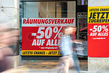 Shopping mit Sommerrabatten in München