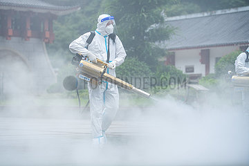 China-Hunan-Zhangjiajie-szenische Spot-Desinfektion-Wiedereröffnung (CN)