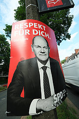 Deutschland  Bremen - Wahlplakat SPD-Kanzlerkandidat Olaf Scholz fuer die Bundestagswahlen 2021