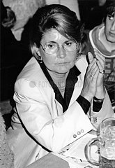 Ingrid Schoenhuber  bayerische Kommunalpolitikerin  Die Republikaner  1988