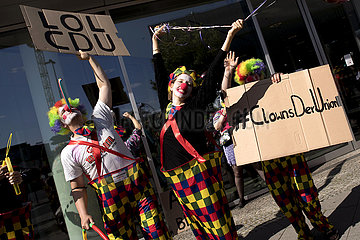 Laschet-Protestaktion ClownsDerUnion