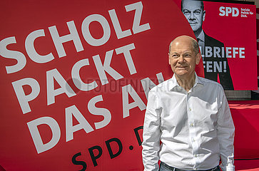 Olaf Scholz  Kanzlerkandidat der SPD  Wahlkundgebung  Muenchen  18. September 2021