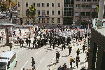 No Future Demo gegen die IAA in München