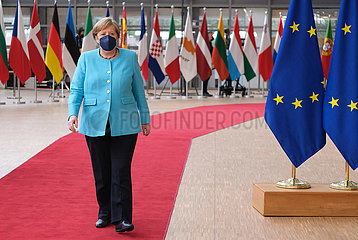 Xinhua Headlines: Post-Merkel era takes shape after nail-biting election in Germany