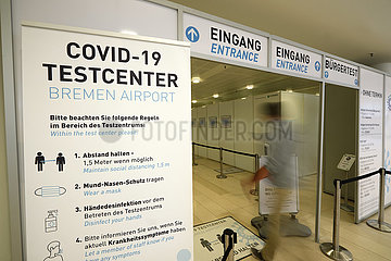 Deutschland  Bremen - Covid-19 Testcenter Bremen Airport fuer Schnelltest und PCR-Test