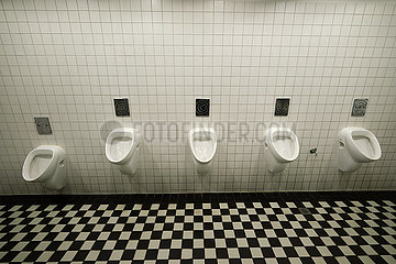 Deutschland  Bremen - oeffentliche Toilette  Pissoir