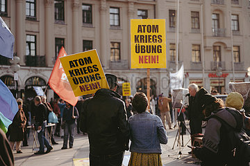 Protest-Aktion gegen die Atomkriegsübung der Bundeswehr am 09.10.21 in München
