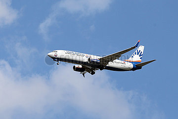 Hannover  Deutschland  Boeing 737 der SunExpress