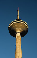 Deutschland  Bremen - Der Waller Fernsehturm von unten