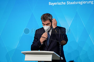 Pressekonferenz zu den neu geltenden Corona-Regeln in Bayern