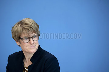 Prof. Veronika Grimm  Jahresgutachten Wirtschaftsweise