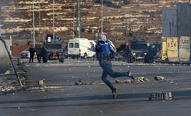 Midest-Ramallah-Clashes