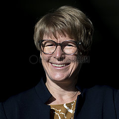 Prof. Veronika Grimm