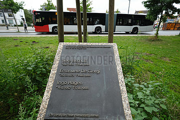 Deutschland  Bremen - Gedenken an die Bremer Opfer des Gladbecker Geiseldramas 1988  Busbahnhof im Stadtteil Huchting