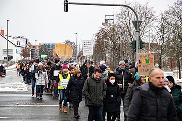Querdenken in der bay. Provinz: Demo in Neumarkt
