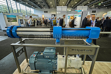 Deutschland  Bremen - Die Messe Carbon Capture Technology Expo Europe / Hydrogen Technology Expo Europe  Stand von HIPERBARIC