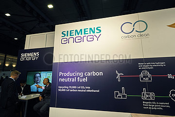 Deutschland  Bremen - Die Messe Carbon Capture Technology Expo Europe / Hydrogen Technology Expo Europe  Stand von SIEMENS ENERGY