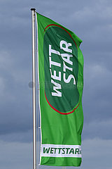 Magdeburg  Deutschland  Fahne des Wettanbieters Wettstar