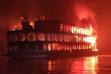 Bangladesch-Jhalokati-Ferry-Fire