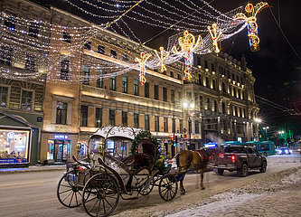 Russland-st. Petersburg-Weihnachtslichtdekoration