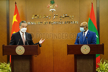Malediven-FM-China-Wang Yi-Talks