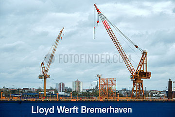 Deutschland  Bremerhaven - Lloyd Werft Bremerhaven GmbH  gehoert zum chinesischen Genting-Konzern