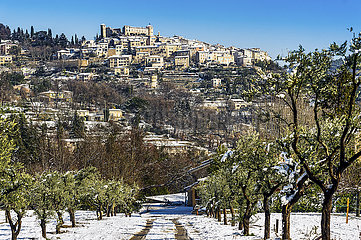 Frankreich - Provence - Callian Village im Winter