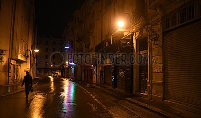 Tunesien-Tunis-Covid-19-Curfew