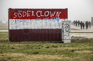 Graffiti „Söder Clown“ auf der Theresienwiese  Protest gegen Ministerpräsident Markus Söder  München 15. Januar 2022