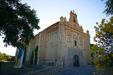 Spanien  Provinz Navarra  Bardenas Reales  Eremitage unserer Dame von Yugo in auch als Ermita de la Virgen del Yugo genannt. Es dominiert die Ebene von Bdenena Blanca