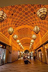 Vereinigte Arabische Emirat. Dubai. Die Ibn Battuta Mall ist das Grš§te Themenmall der Welt. Es verrolgt die Reisen des Berÿhmten Arabischen Entdeckern  Ibn Battuta  Marokkanischer Geographien und Historiker  Dem Marco-Polo der Arabischen Welt. Das ist das