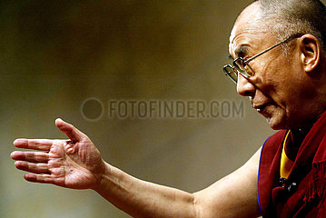 Tibetanischer Spiritueller Führer Dalai Lama Spritz Während Einer Pressekonferenz in Jerusalem mit Journalisten