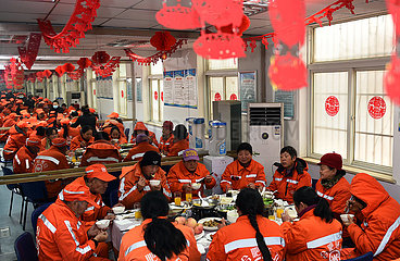 China-Anhui-Hefei-Sanitär-Arbeiter-Reunion-Dinner (CN)