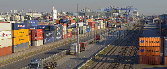 Deutschland  Baden-Württemberg  Mannheim  Hafen von Mannheim  Mühlauhafen  Containerterminal