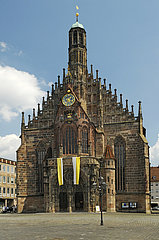 Deutschland  Bayern  Nürnberg  Hauptmarkt  Frauenkirche