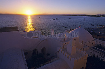 Tunesie  Hammamet  Kasbah / Fort d'Hammamet  Vue Depuis Les Remparts Sur La Medina et Le Golfe de Hammamet