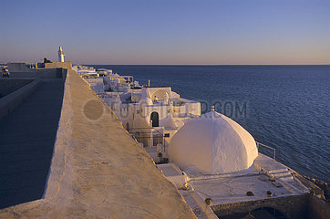 Tunesie  Hammamet  Kasbah / Fort d'Hammamet  Vue Depuis Les Remparts Sur La Medina et Le Golfe de Hammamet
