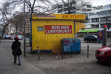 Berlin  Deutschland  Geschlossene Currywurstbude im Stadtteil Charlottenburg