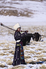 (Intibet) China-Tibet-Lhasa-Tenzin Drolma-Winterurlaub (CN)
