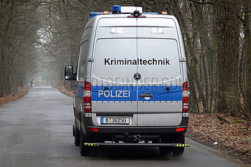 Berlin  Deutschland  Einsatzfahrzeug der Kriminaltechnik der Polizei Berlin