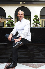 France. Paris (08). Hotel George V. Christian Le Squer  chef of Le V   the two stars Michelin restaurant of the hotel.