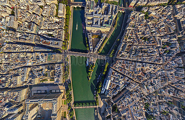 Frankreich. Paris (75) Luftansicht der Kais des Seine River und Ile de la Cite Island