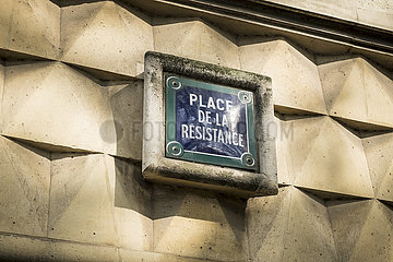 Frankreich. Paris (7. Bezirk) Straßenschild  Widerstandsplatz
