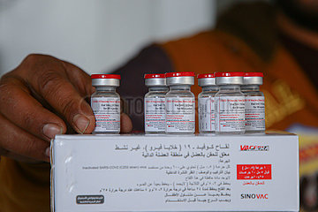 Midest-Gaza City-Covid-19-Impfstoff