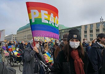 Anti-Kriegs-Demo am 27.02.2022 in Berlin