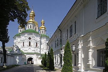Kiew-Pechersk Lavra  Kirche aller Heiligen (Vorsorgetore)  1696  Kiew  Ukraine